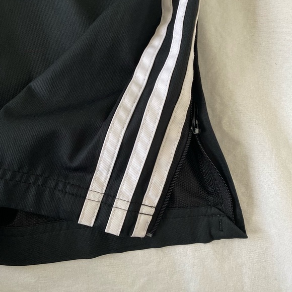 Adidas athletic training pants - Picture 5 of 7